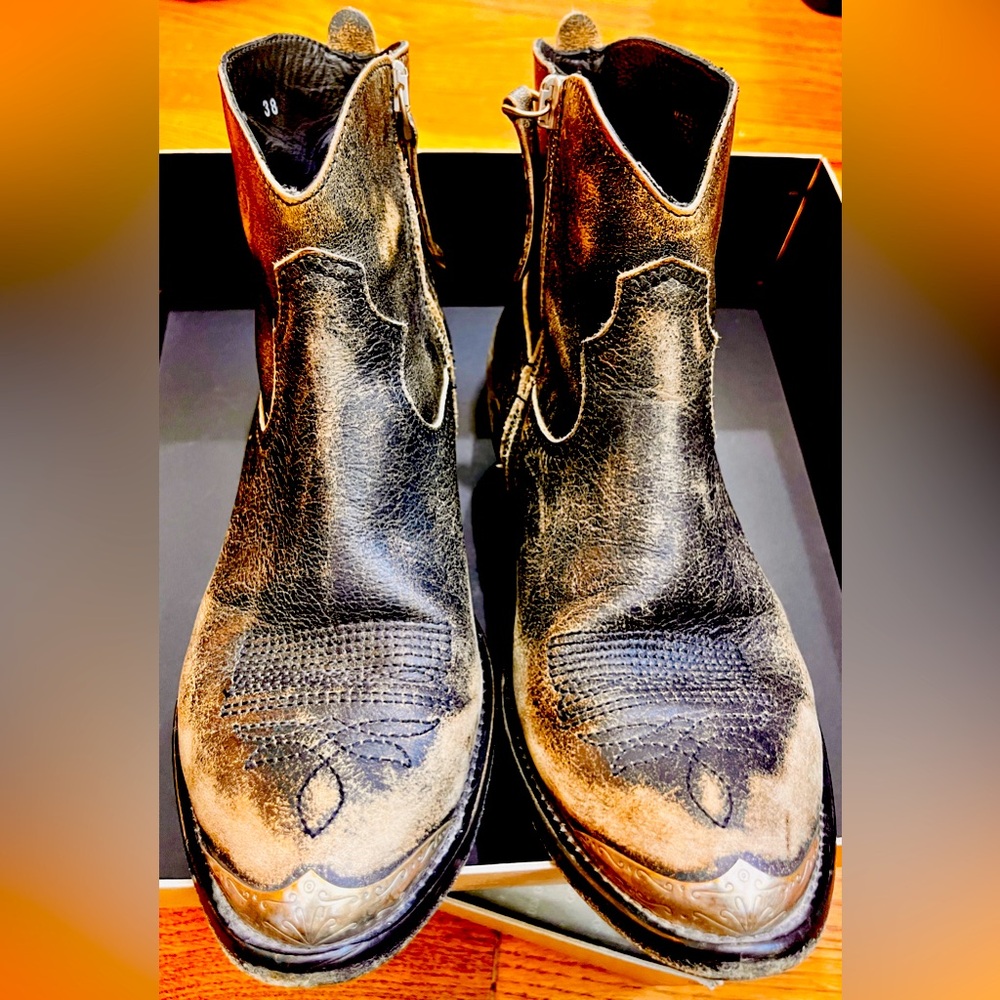 Golden Goose YOUNG Ankle Boots US size 8 IT 38 Black Tobacco Tan ITALIAN Leather - Picture 3 of 16